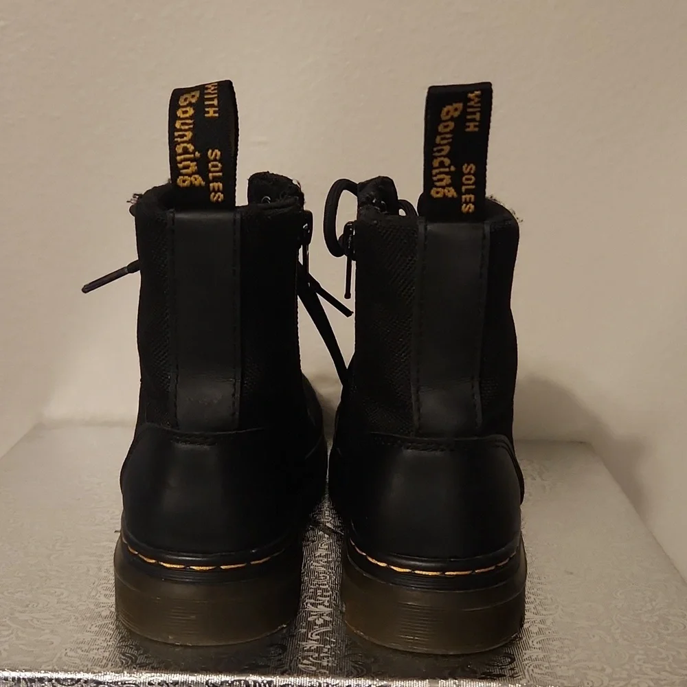Kids Dr. Martens Black Combat Boots Size 1. - Picture 3 of 11